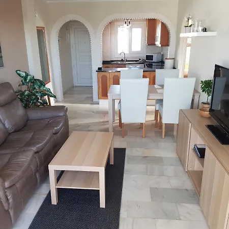Good Location Close To Beach Costa Del Sol Apartment